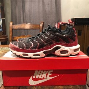 Nike Air Max Plus